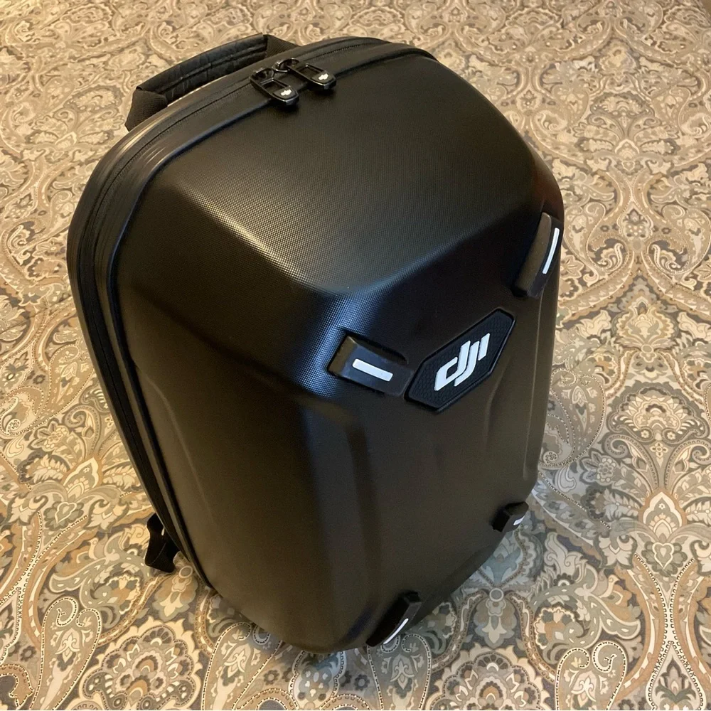 EUC DJI Innovations Phantom 3 Hardshell Drone Backpack - Picture 1 of 15
